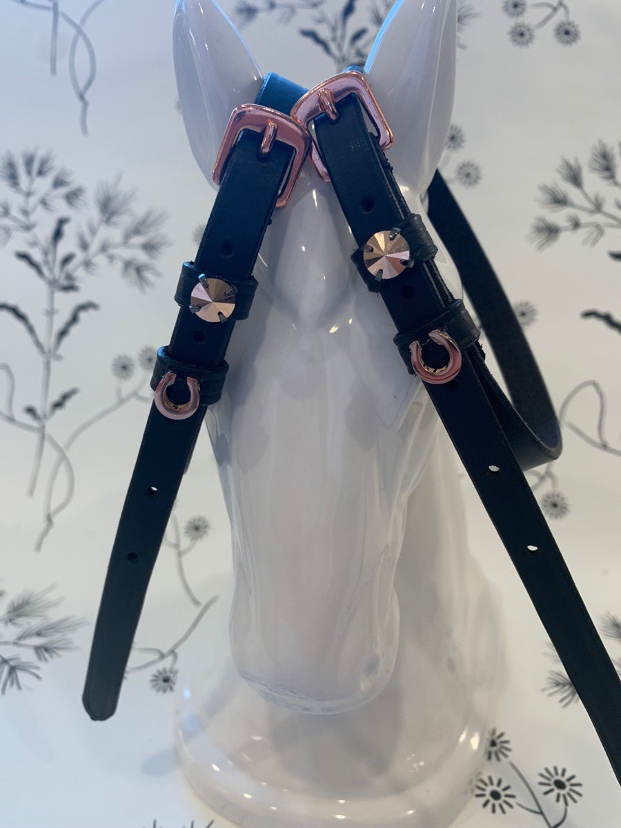 Spur straps
