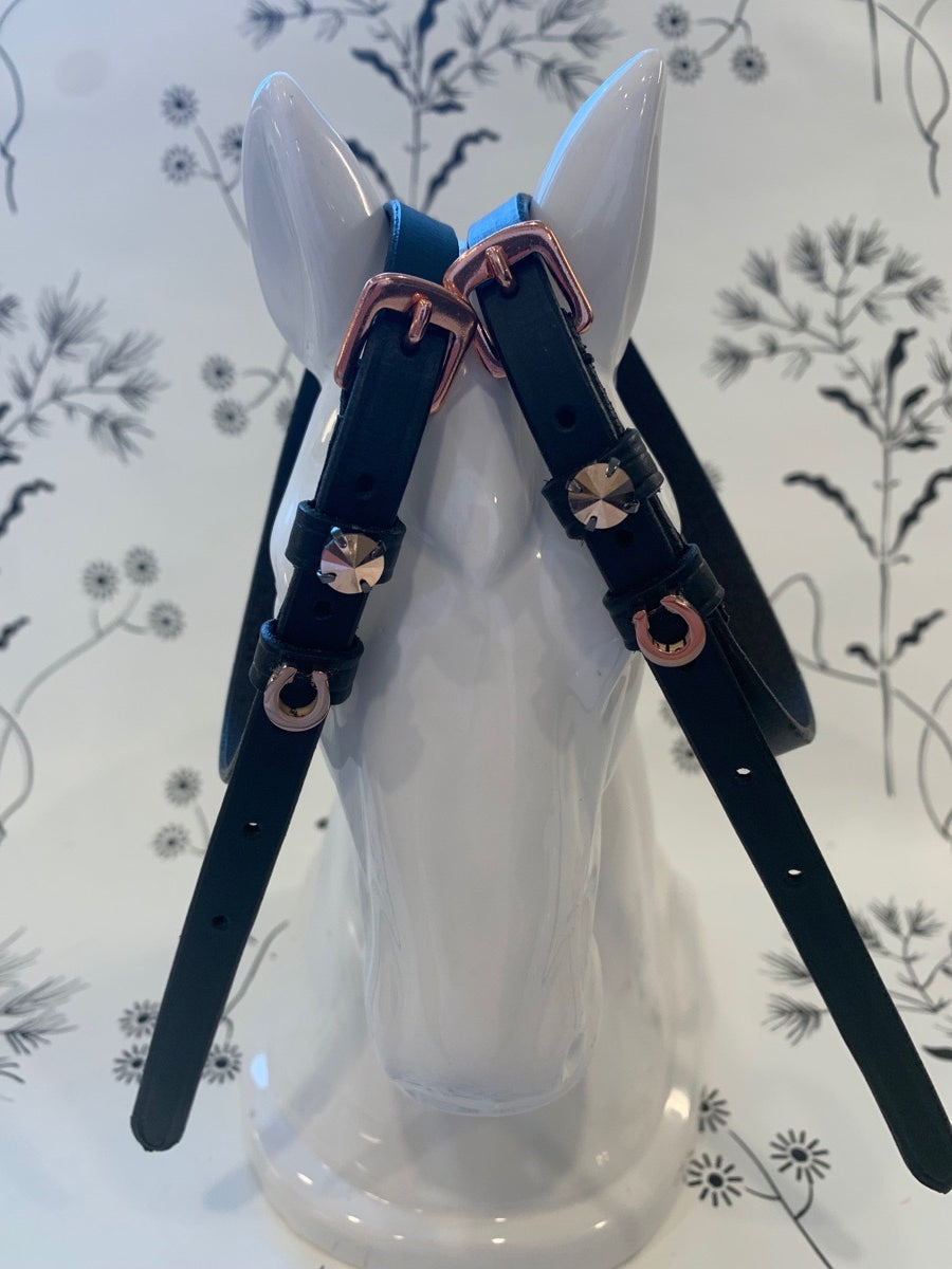 Spur straps