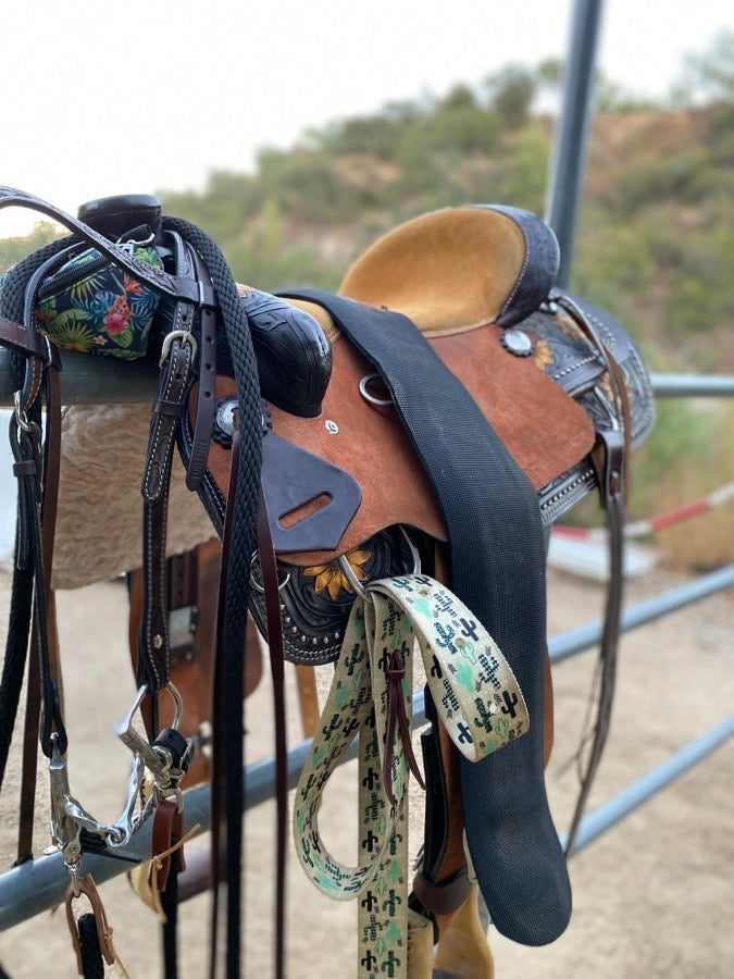 *😅 I DON'T KNOW Sunflower Trail Saddle + Breast Collar