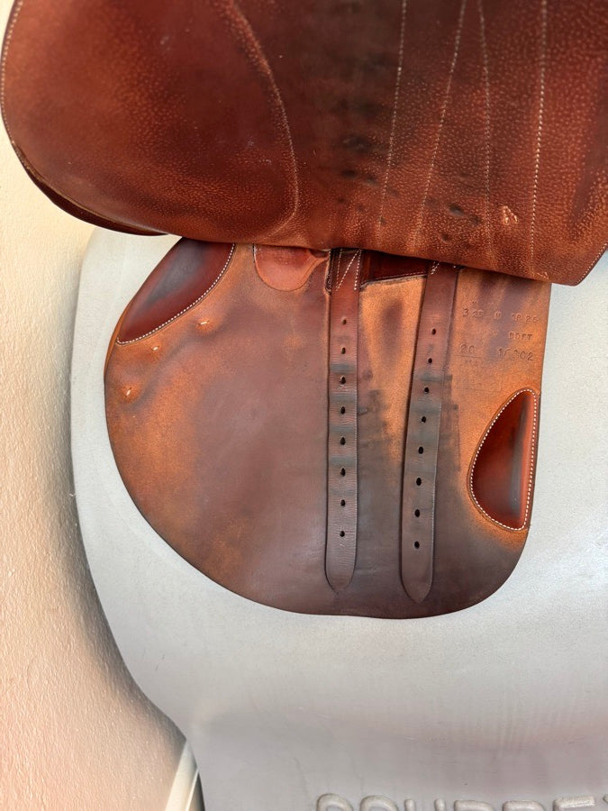 BUTET 18” 2020 Butet Premium Saddle - 3.25 Flaps - M Seat (2)
