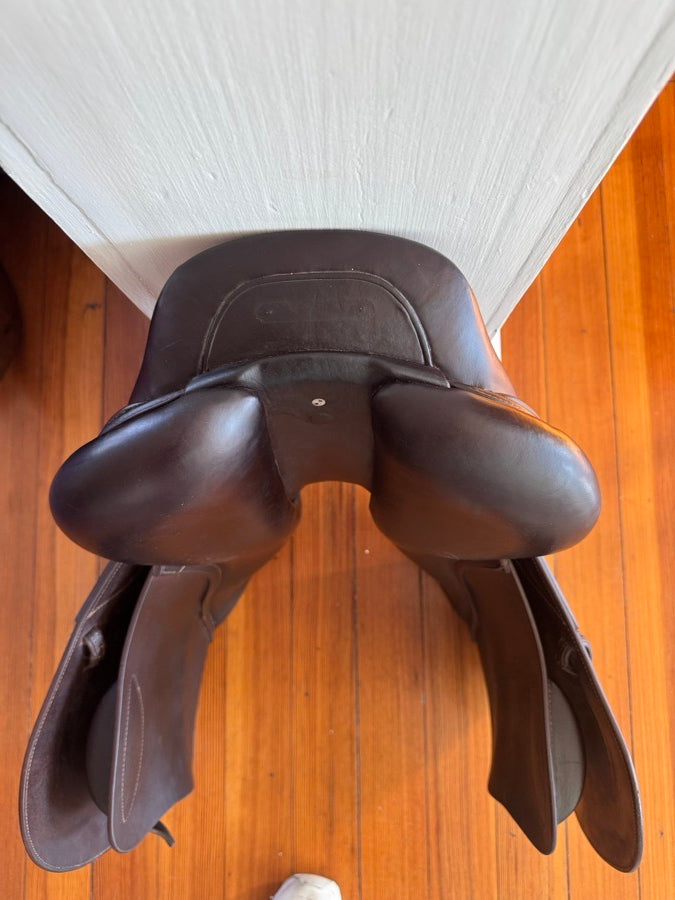 CWD 16.5” 2019 CWD SE02 Jump Saddle - MINT! (8)