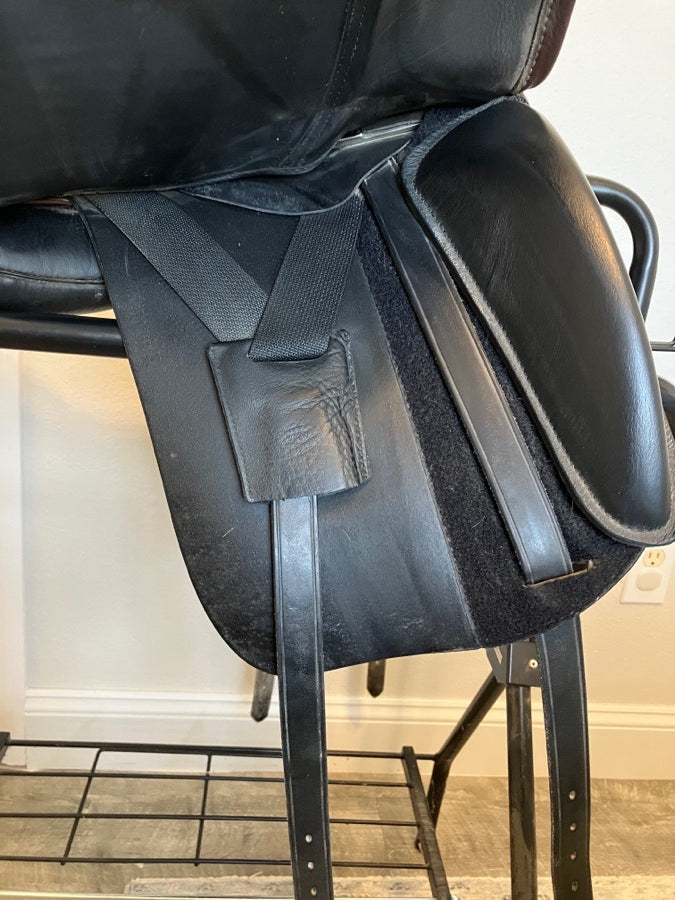 Sommer Esprit dressage saddle