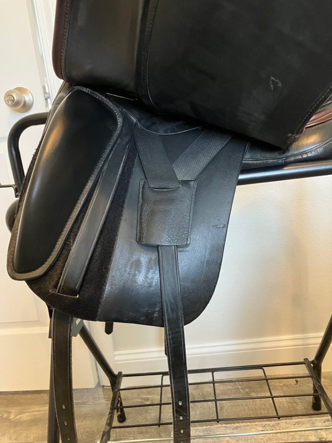 Sommer Esprit dressage saddle