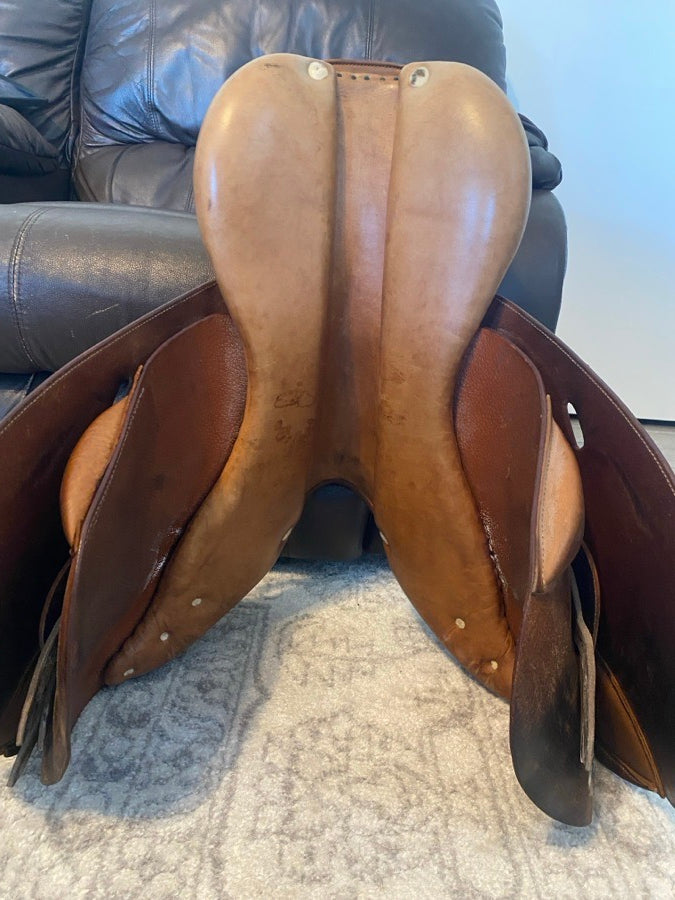 CUSTOM SADDLERY Custom Saddlery Saddle (8)