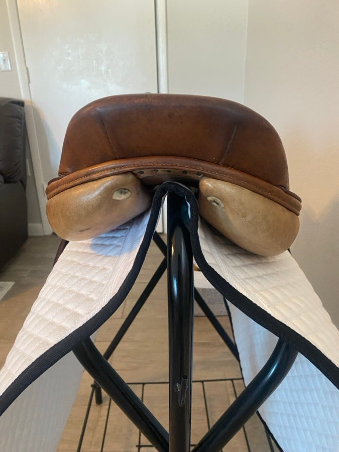 CUSTOM SADDLERY Custom Saddlery Saddle (7)