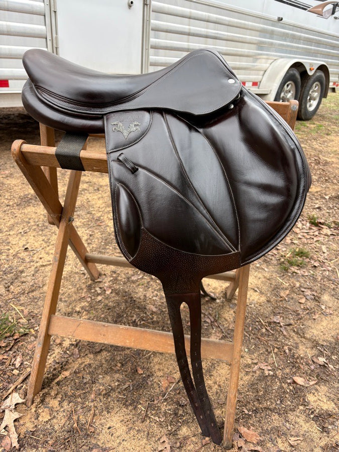 2023 Voltaire Lexington mono flap jump saddle