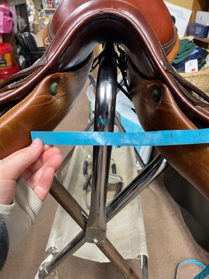 DEVOUCOUX Devoucoux 2006 18.5" Saddle (5)