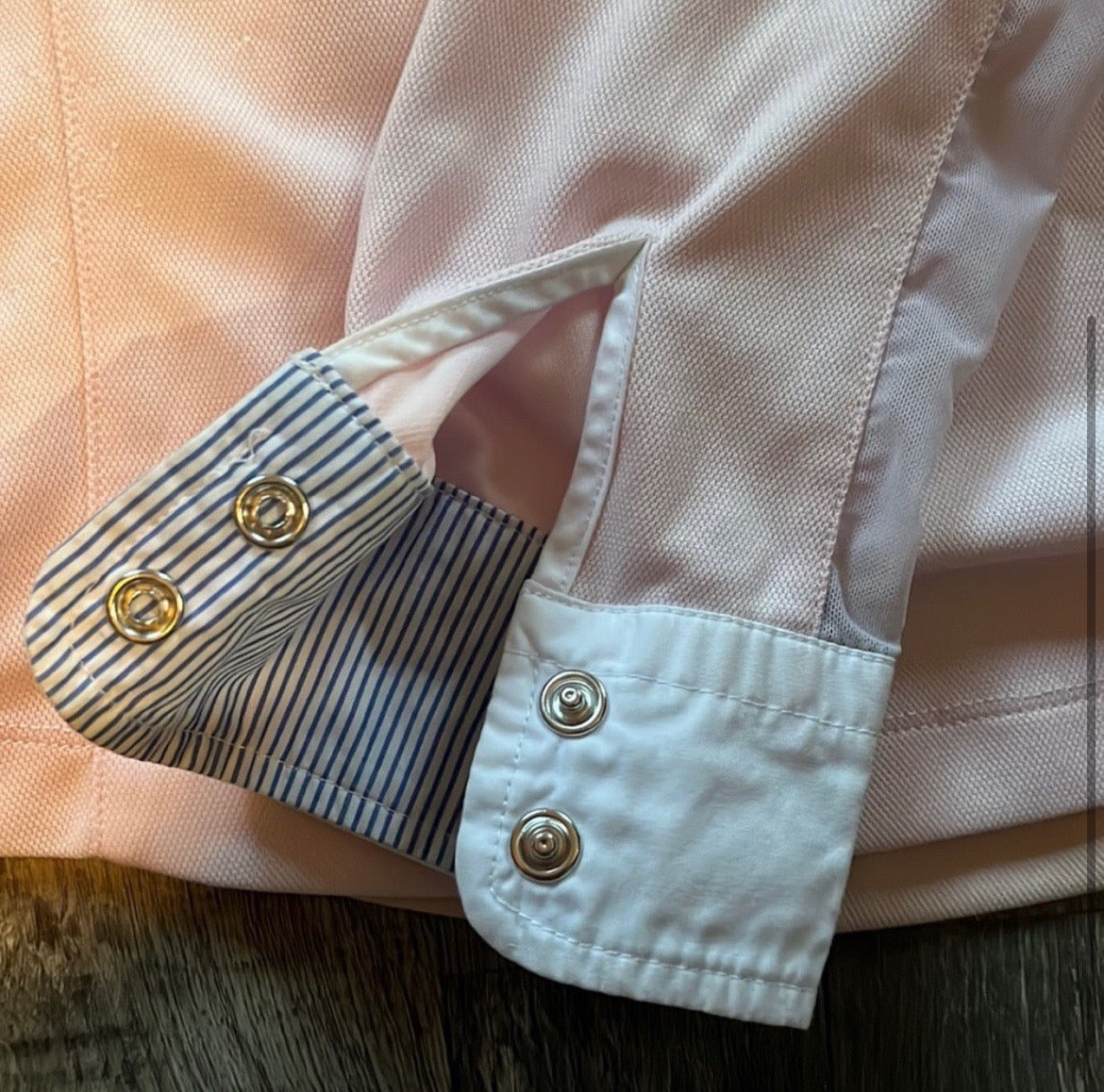 Pink Show Shirt with a Collar