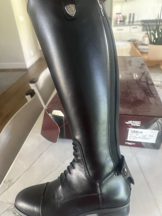 TATTINI Tattini Boxer Close Contact Boots (5)