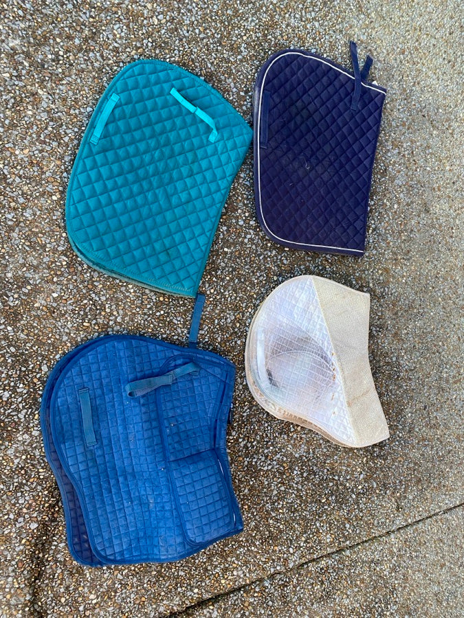 saddle pad lot of 4