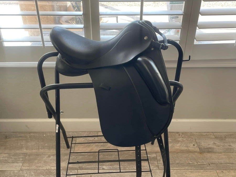 CUSTOM SADDLERY 16" Custom Saddlery Dressage Saddle