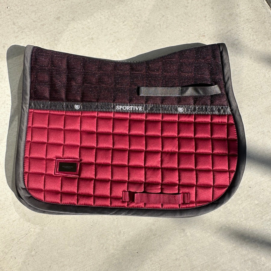 EQUESTRIAN STOCKHOLM Equestrian Stockholm - Jump Pad - Dark Bordeaux - Sportive (2)