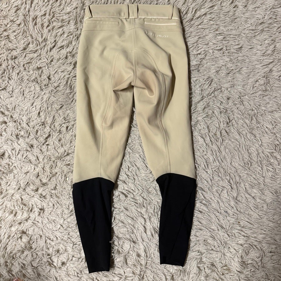 Women’s XS Tan Horse Pilot Knee Patch Horseback Riding Breeches. Good Condition.