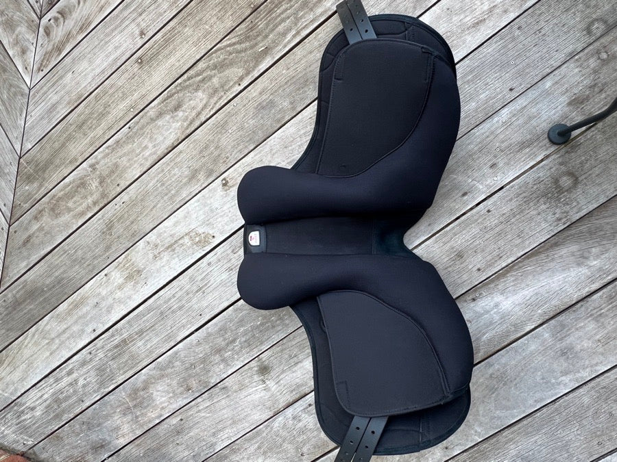 WintecLite All-Purpose D’Lux Saddle