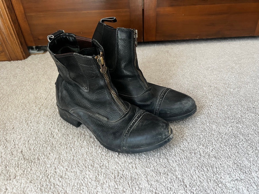 Ariat Breeze Half Chaps and Breeze Paddock Boots