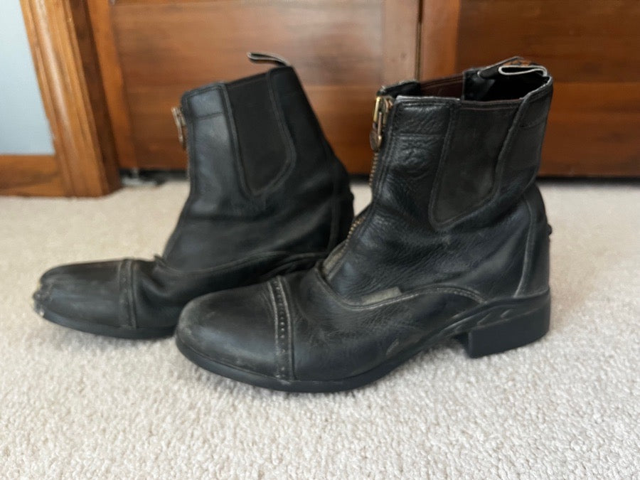 Ariat Breeze Half Chaps and Breeze Paddock Boots