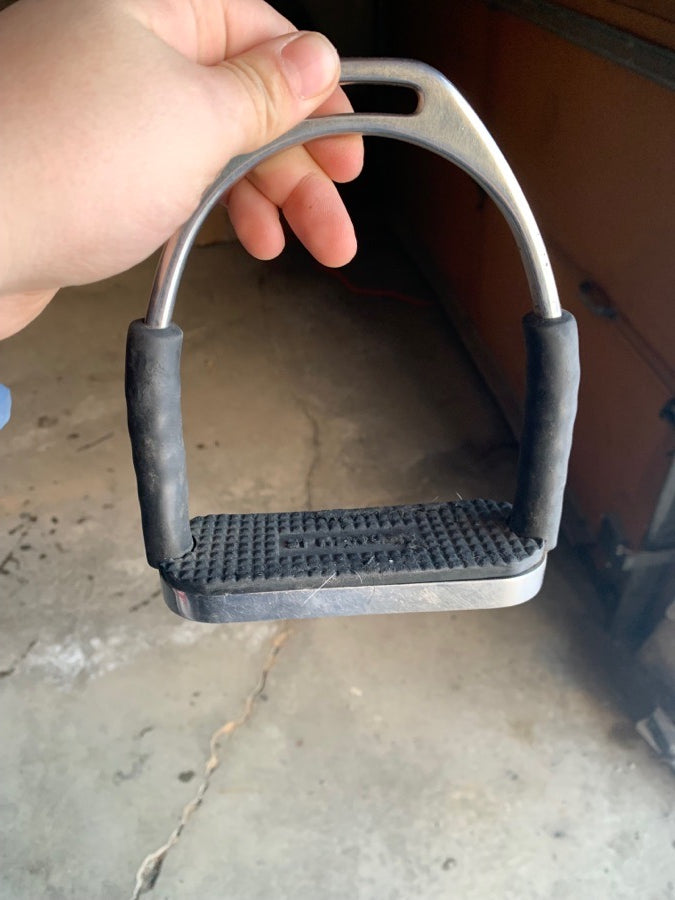 HS Stirrups used