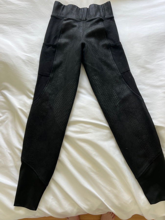 dover snakeskin breech tights