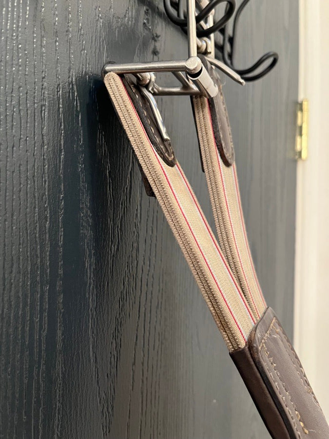 Other M Toulouse Contour Shaped Padded Leather Girth (5)