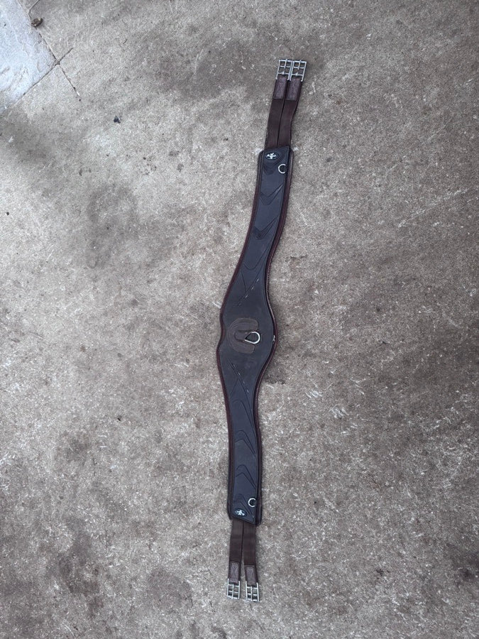 PROFESSIONAL'S CHOICE Pro Choice VenTECH contoured jump girth size 54