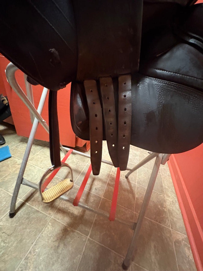 CWD Saddle 16.5”