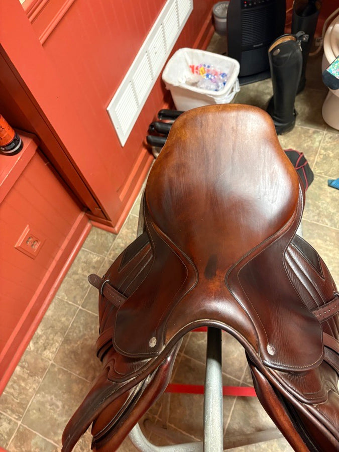 CWD Saddle 16.5”