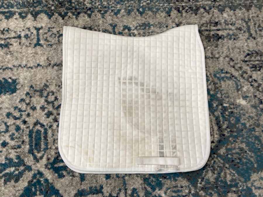 BACK ON TRACK Back on Track Dressage Saddle Pad White (2)