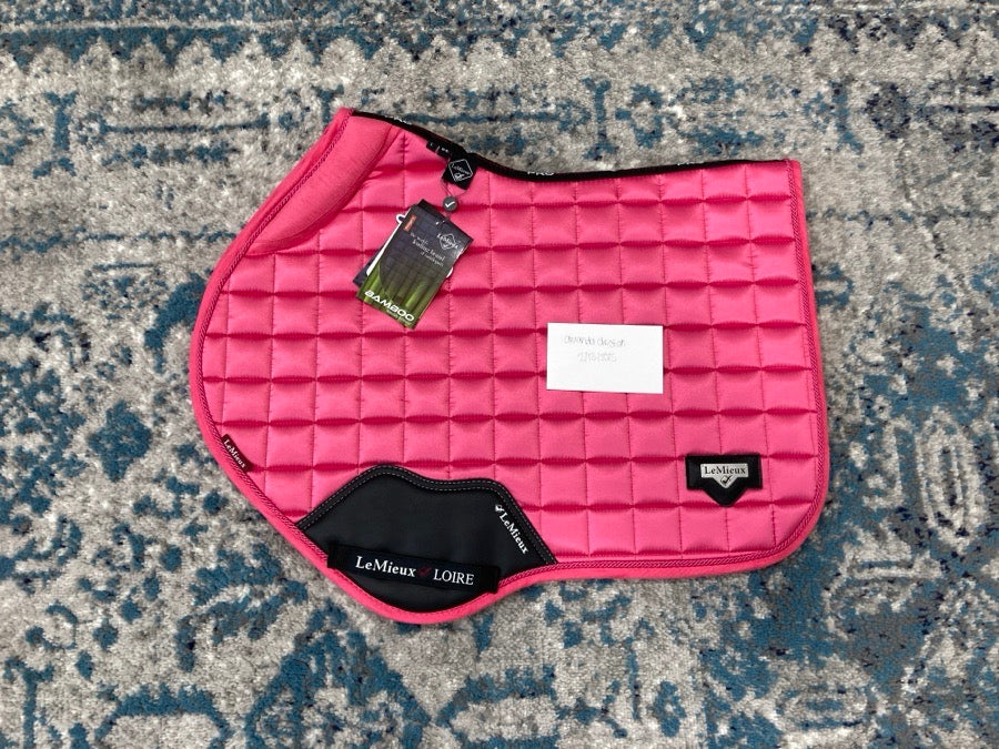 LeMieux Watermelon Large CC Saddle Pad New with tags