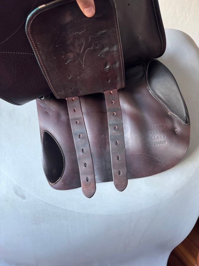 VOLTAIRE 17” 2018 Voltaire Palm Beach PRO Saddle - Full Buffalo - MINT! (6)