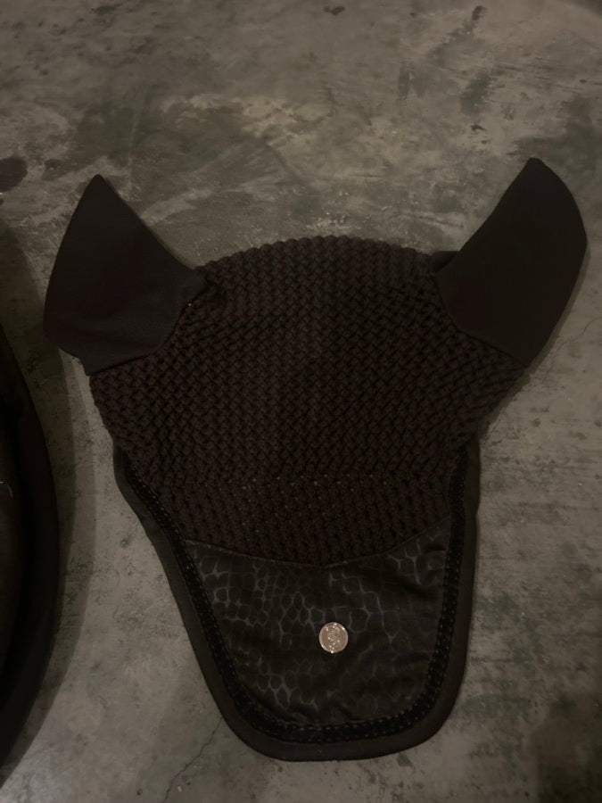 PS OF SWEDEN Ps of Sweden saddlepad and ear bonnet (4)