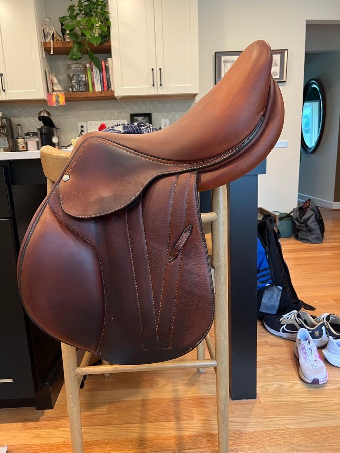 BUTET 2022 Butet Premium Calfskin - M Seat