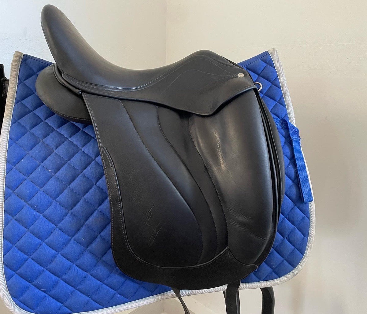 16.5” Antares Concept - 2017 - 3R - AO