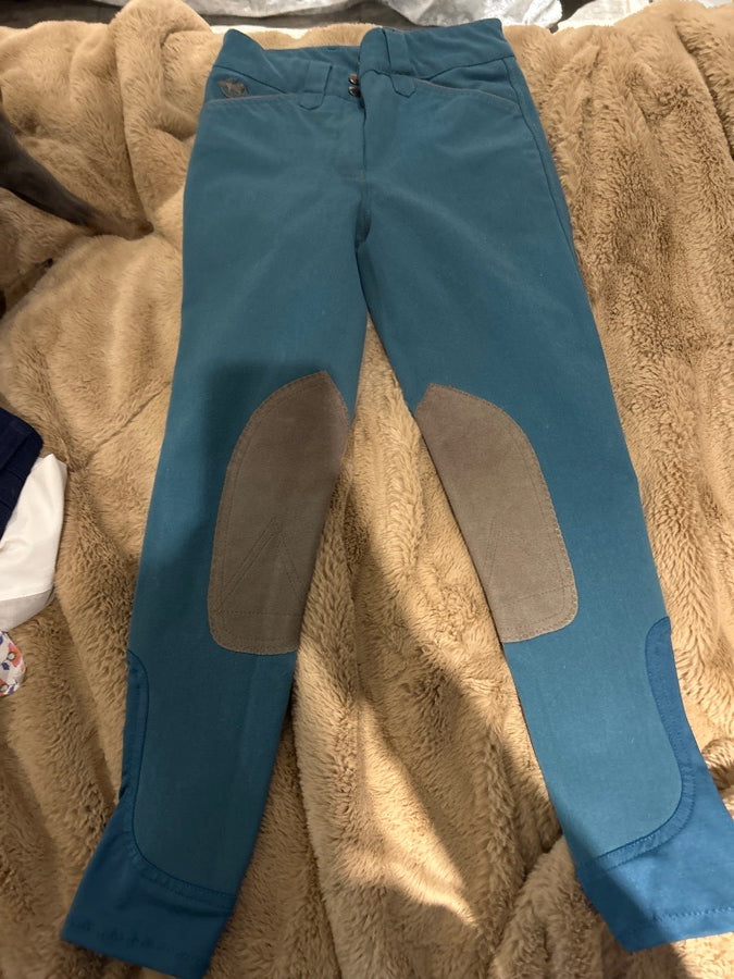 Smartpak breaches green/ blue  with brown piping