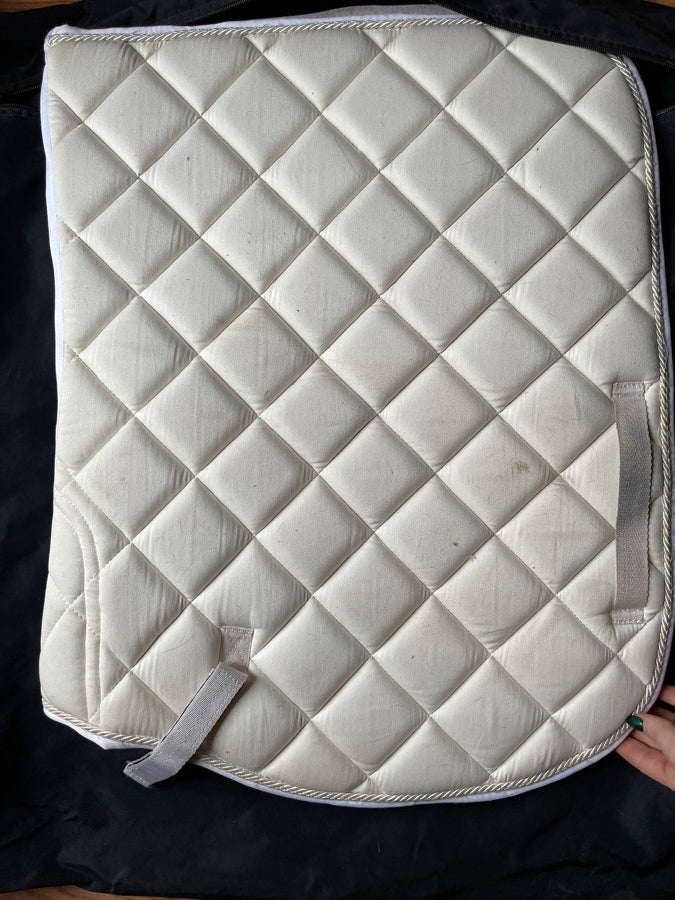 White pad