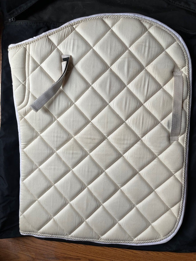 White pad
