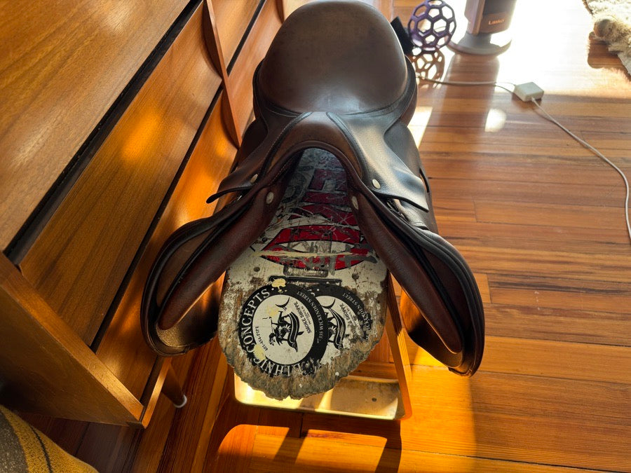 17.5” Butet Saumur Jump Saddle - “P” Seat