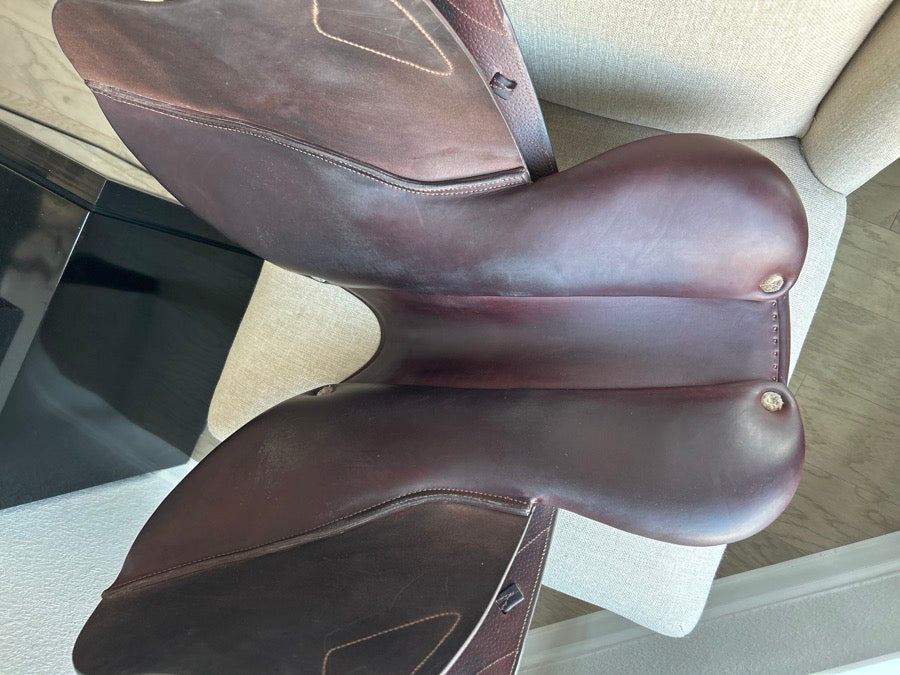 CWD SE03 Saddle