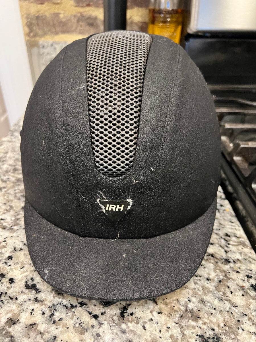 IRH Helmet Size 7, includes carrying case