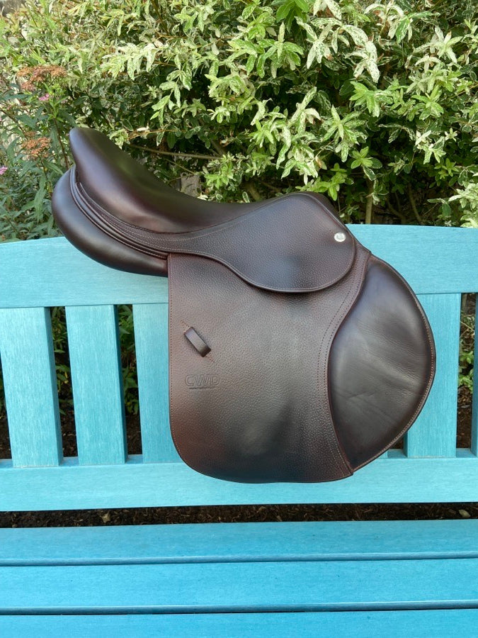 2018 CWD Saddle SE01 17.0” 1C