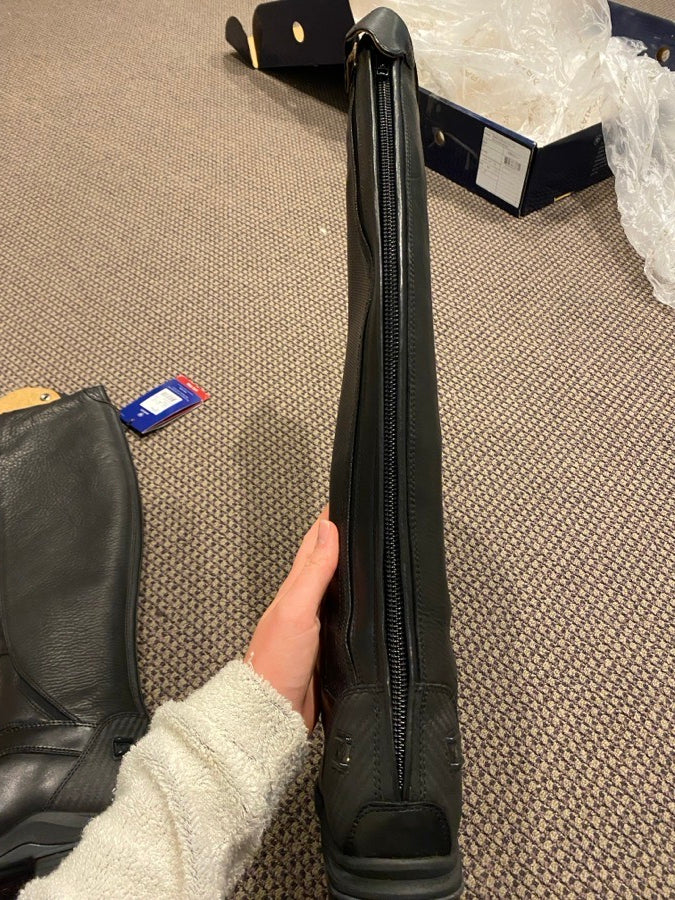 ARIAT BRAND NEW- V Sport Zip Tall Riding Boot (8)