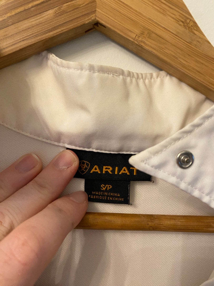 Women’s Size Small Ariat Shirt - White