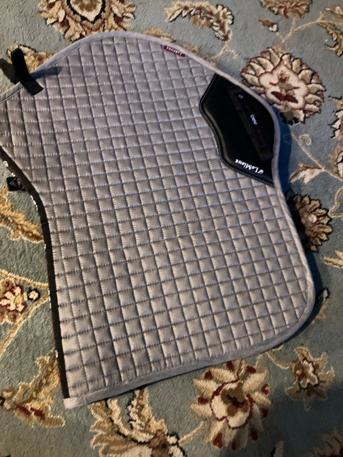 LEMIEUX LeMeuix saddle pad large gray only used once amazing condition