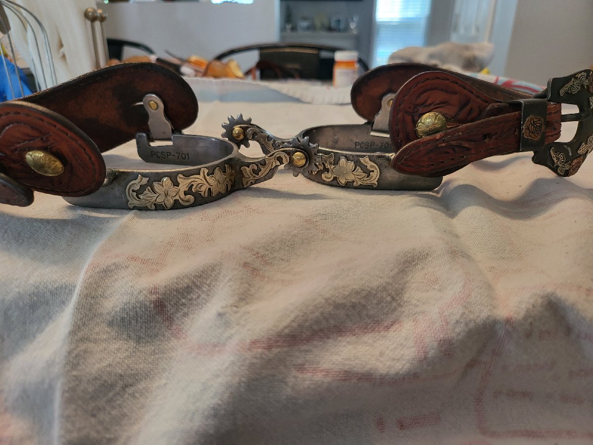 Ladies Spurs and Spur Straps