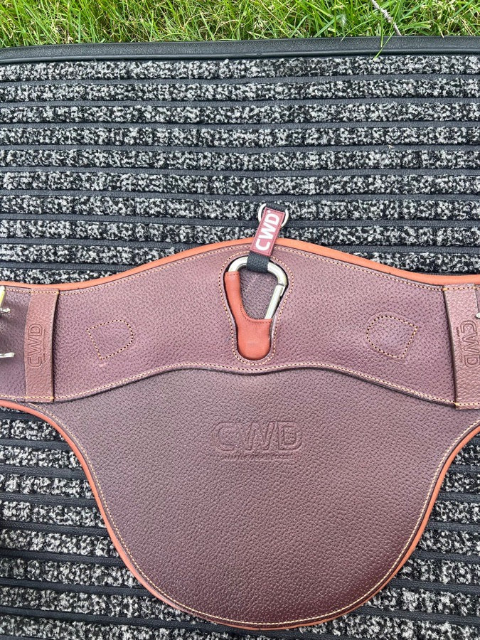 CWD NEW short belly guard girth