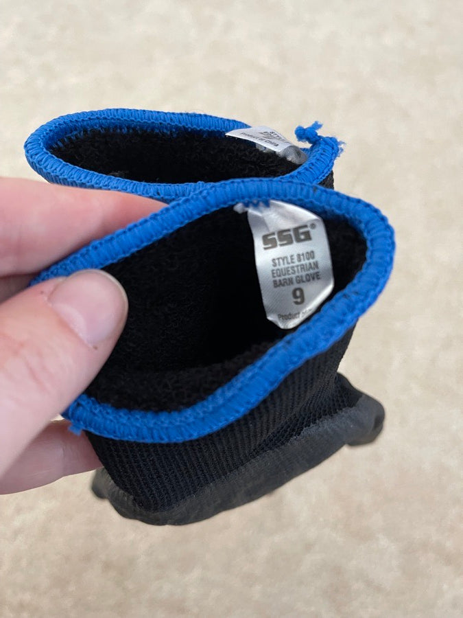 Brand new SSG winter gloves