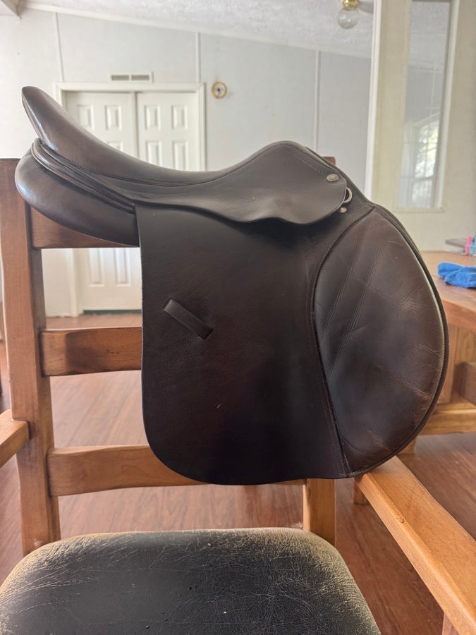 CIRCUIT Dover Circuit Saddle
