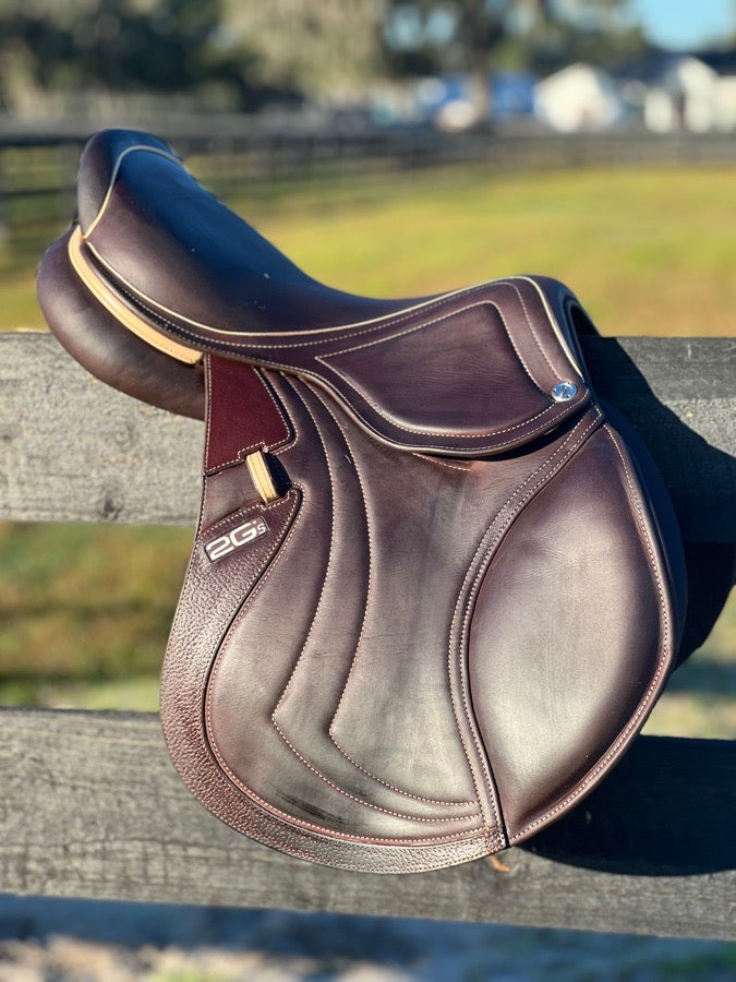 2023 CWD 2Gs Mademoiselle Saddle