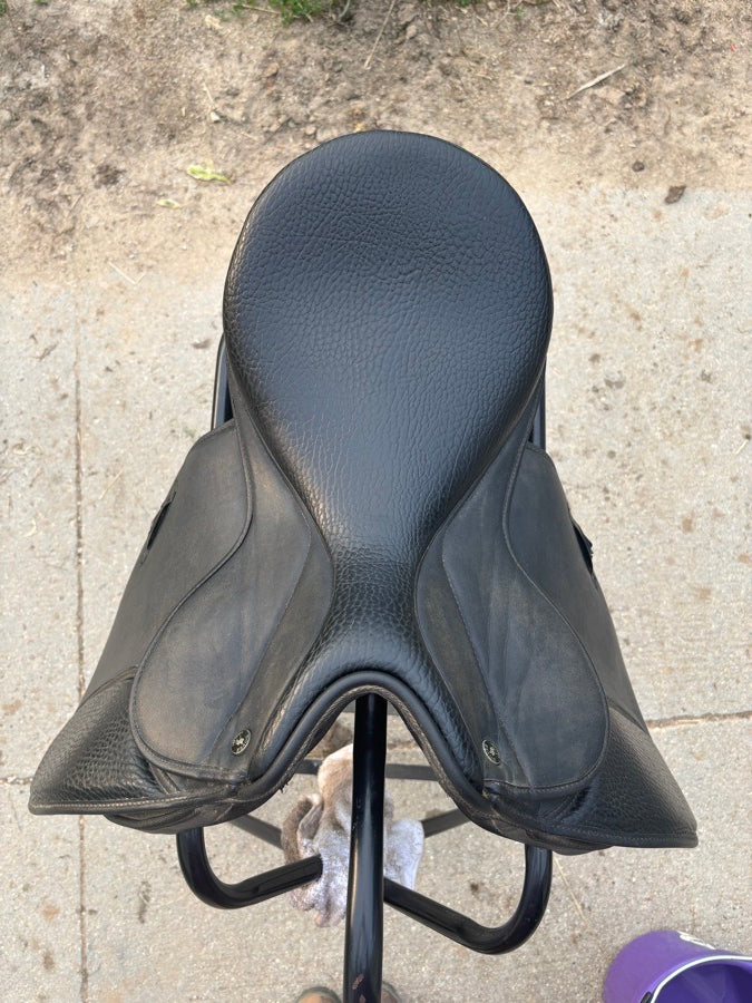 DOVER SADDLERY Dover ProRide Dressage Saddle (3)