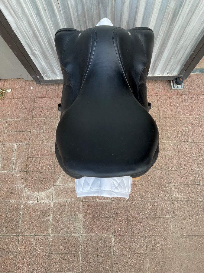 PRISTINE 2021 Voltaire Palm Beach Saddle - 17.5" 3AAA Full Black Buffalo