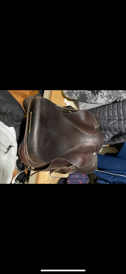 Dover Citcuit saddle